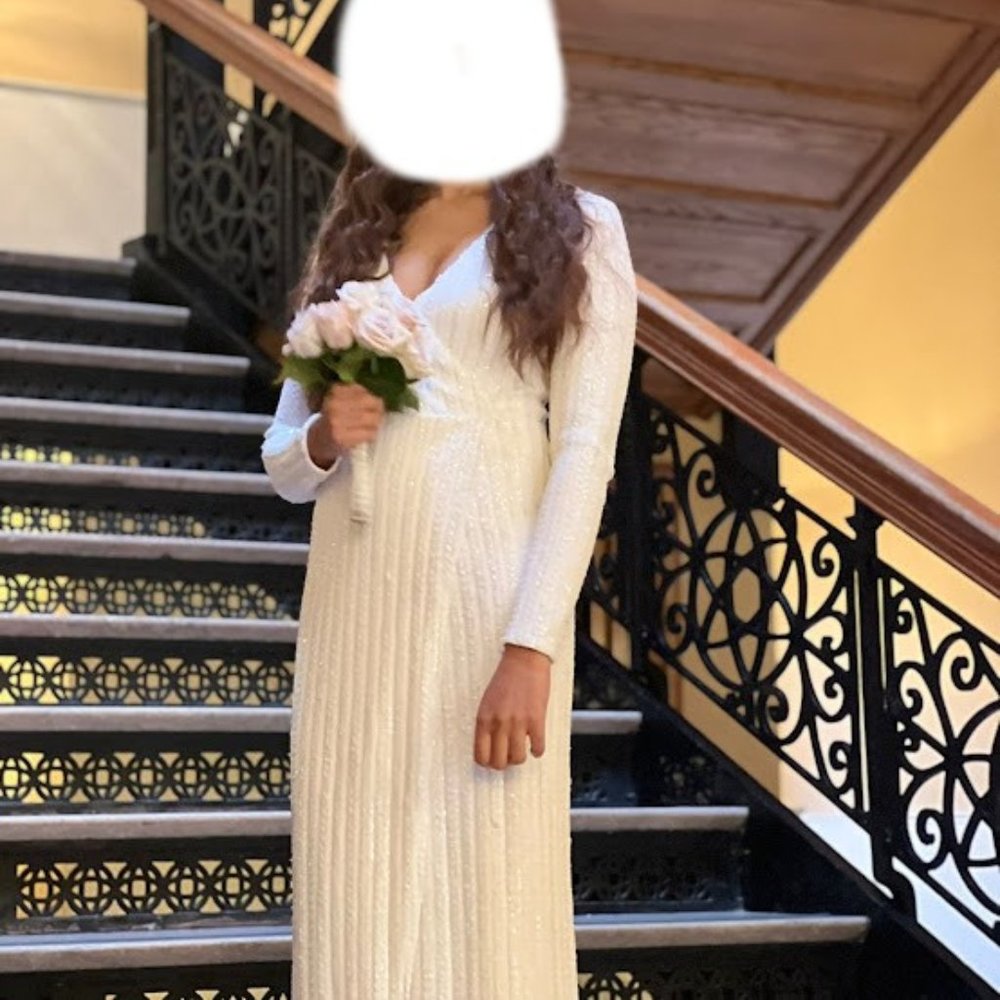 Lulu’s sequins white bridal dress.